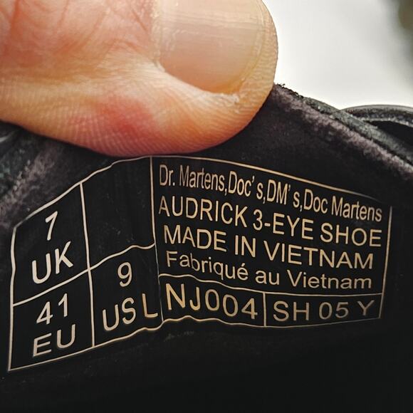 DR. MARTEN'S WOMEN'S 9 AUDRICK 3 EYE LEATHER PLATFORM SHOES BLACK NWOB - Picture 6 of 6